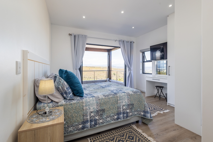 4 Bedroom Property for Sale in Baron View Western Cape